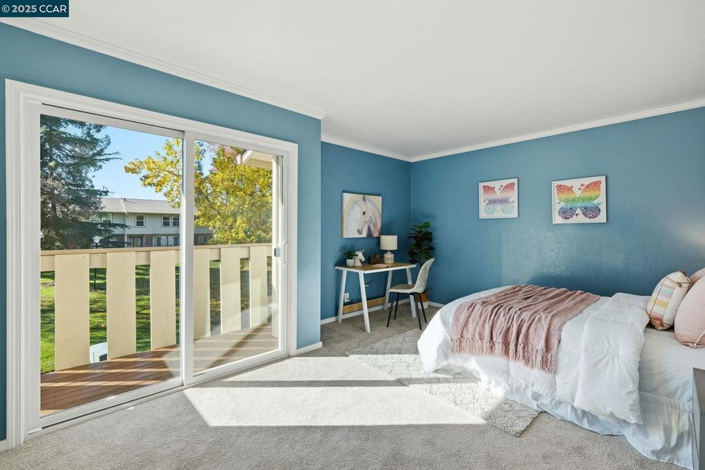 OAK GLEN - Residential