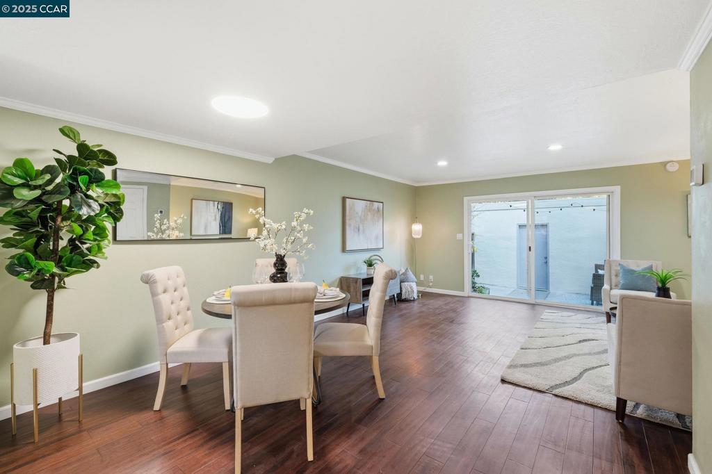 OAK GLEN - Residential