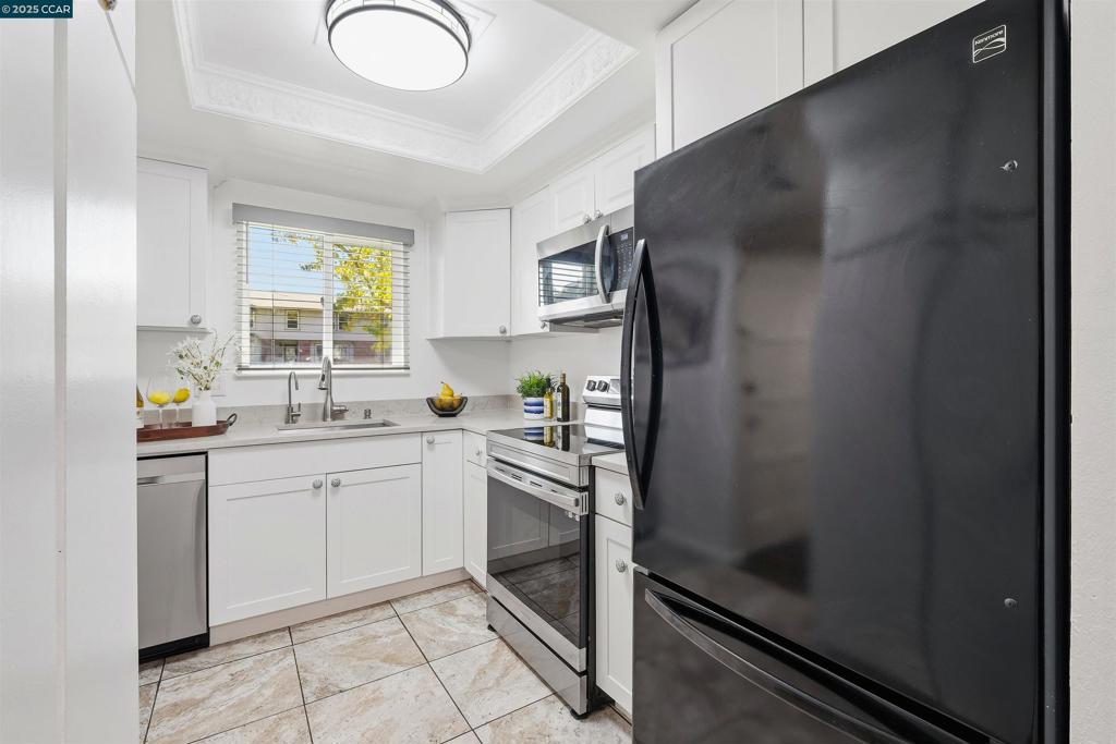 OAK GLEN - Residential