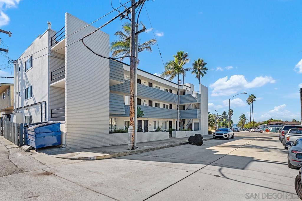 415 Gravilla Street 26