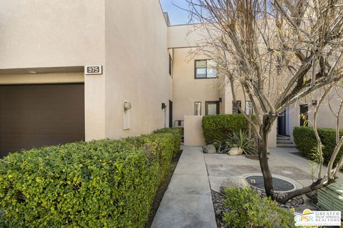 Photo of 975 Village Square, Palm Springs, CA 92262 (MLS # 26648355PS)