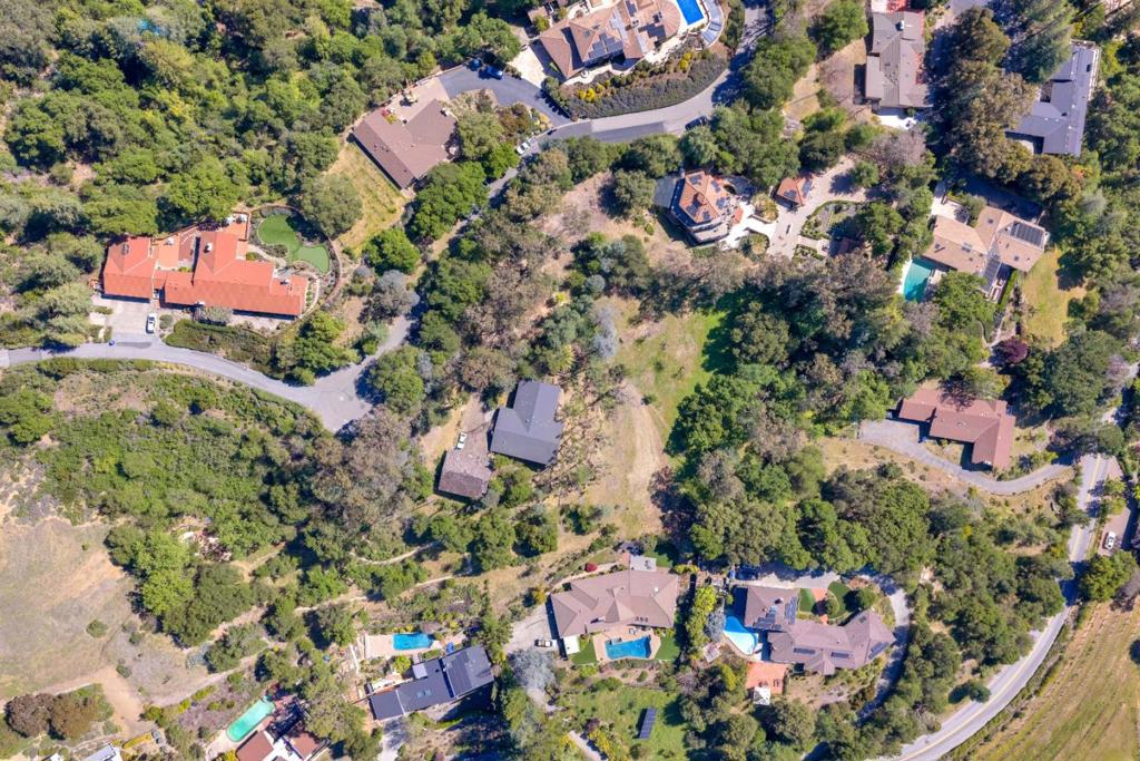 21328 Lumbertown Lane