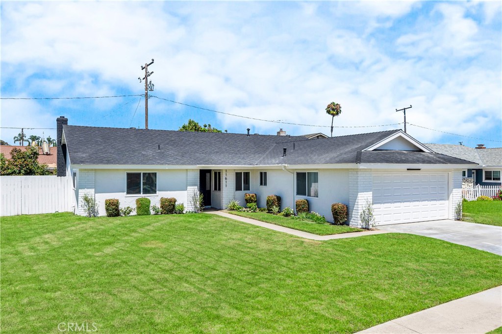Must-See 4-Bed, 2-Bath Home in the Heart of FV! This stunning, fully remodeled home offers a spacious and bright open floor plan. Upgrades include a beautifully redesigned kitchen featuring white cabinets, quartz countertops, and upscale appliancesr. Both bathrooms have been modernized with new cabinetry, showers, countertops, and spa-like fixtures. Additional upgrades include recessed lighting and luxurious vinyl flooring throughout. Plus, enjoy the convenience of an indoor laundry area. The expansive backyard provides ample space for an ADU, making this home an incredible investment opportunity. Don’t miss out on this gem!
