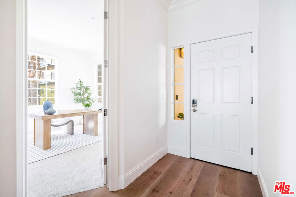 1500 E Ocean Boulevard 401