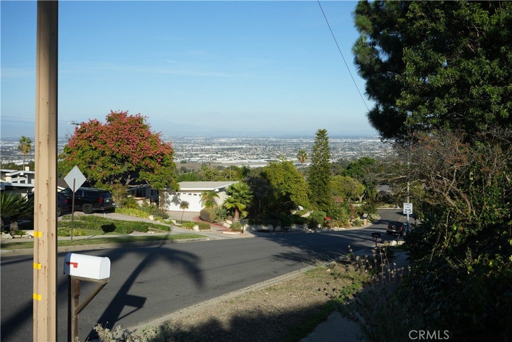 4912 Kingspine Drive