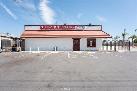 Photo of 2112 E California AVE, Bakersfield, CA 93307 (MLS # FR26157057)