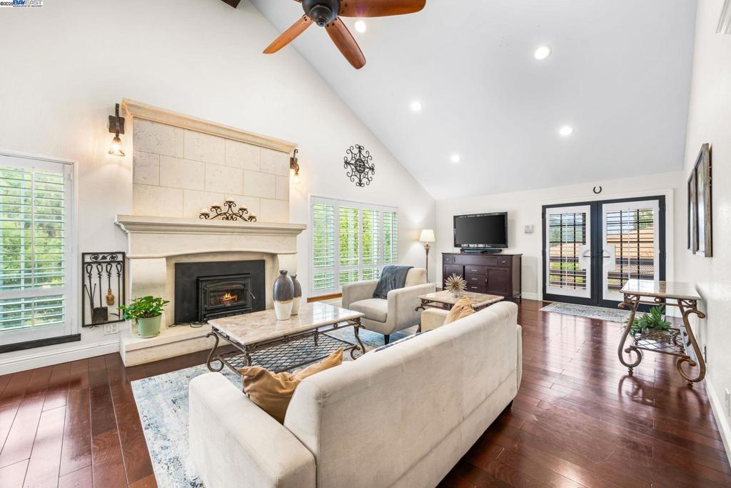 PALOMARES CANYON - Residential