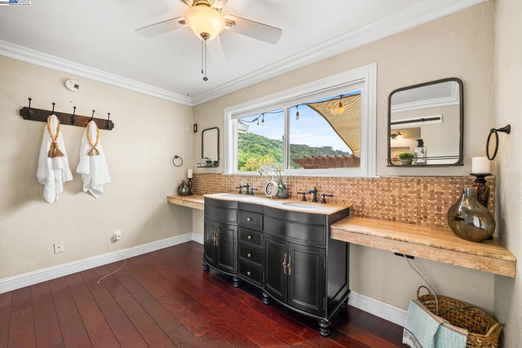 PALOMARES CANYON - Residential
