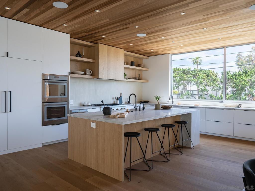 Del Mar - Residential