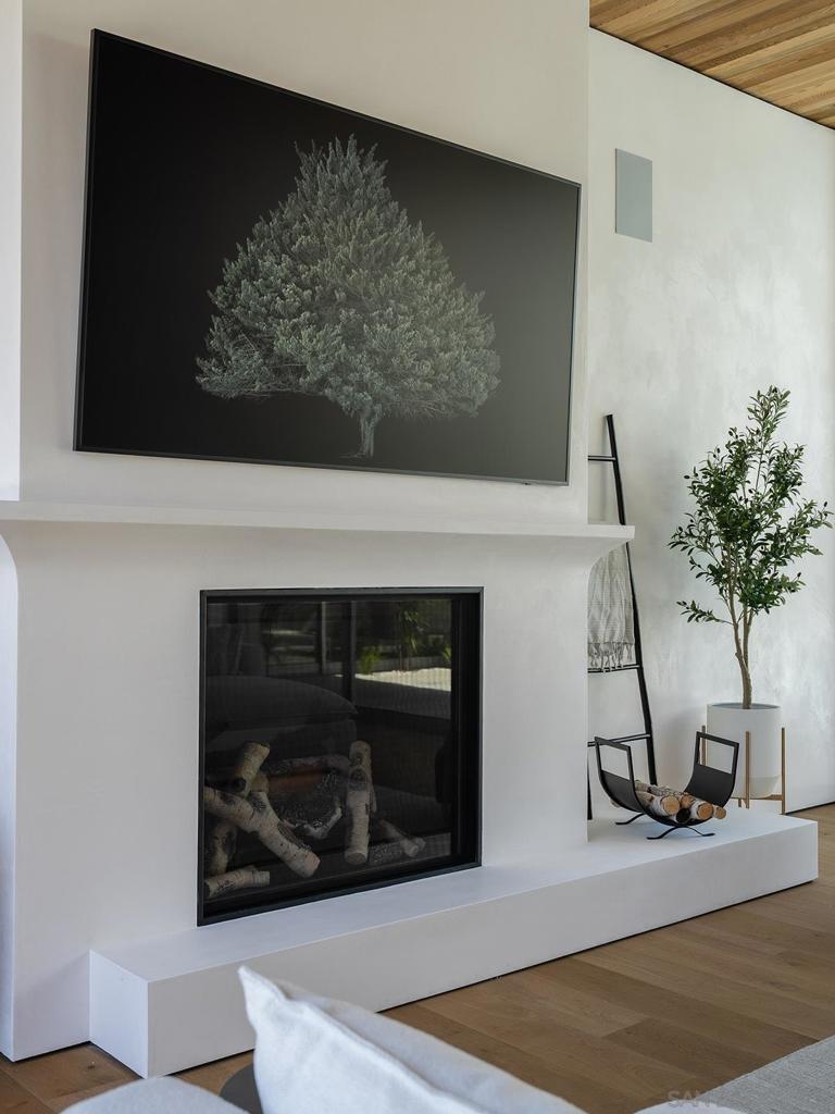 Del Mar - Residential