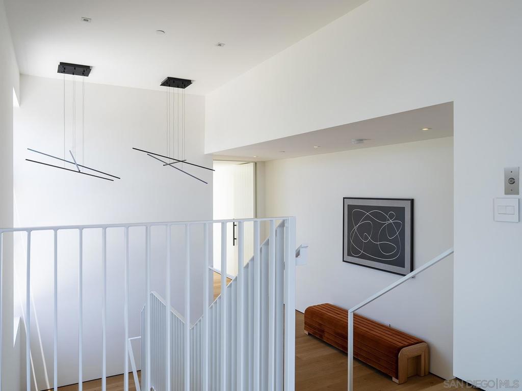 Del Mar - Residential