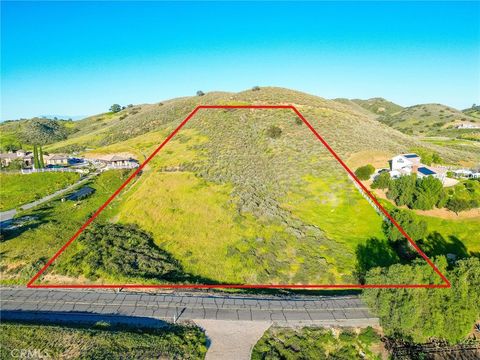 Photo of 0 Calle De Suenos, Murrieta, CA 92562 (MLS # IV26050604)