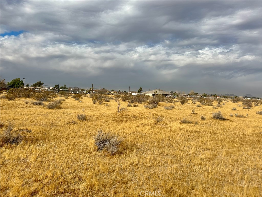 Take advantage of this rare opportunity to own 1.94 acres of prime land, APN 0438181380000, located near everything you need! Just minutes from schools, shopping centers, grocery stores, restaurants, medical services, and major highways, this property combines convenience with space and freedom. The area continues to expand with new homes, businesses, and job opportunities, making it one of the most desirable locations to invest in right now.
This generous lot gives you endless possibilities—build your dream home, start your ranch, bring your manufactured home, or hold as a long-term investment as values rise in the High Desert.
Seller will finance with 60% down—don’t miss this chance! Owner financing opportunities are rare, and this property offers the perfect balance of location, size, and future potential. Move fast before it’s gone!
