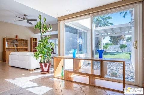 Photo of 5980 Paradise Plaza, Palm Springs, CA 92264 (MLS # 26969449PS)