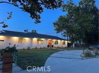 Spacious and beautifully updated 4-bedroom, 3-bathroom Porter Ranch home located in a quiet, family-friendly neighborhood. Recently remodeled with high-end finishes and equipped with top-tier appliances, this home offers a perfect blend of comfort and modern style. The open-concept layout features generous living spaces, abundant natural light, and a sleek, upgraded kitchen ideal for both daily use and entertaining.
The property includes a large private yard, perfect for outdoor dining or relaxing, and a circular driveway that allows for easy access and plenty of parking. All bedrooms are well-proportioned with closet space, and the bathrooms are tastefully renovated. Attached Junior ADU is also available for an additional cost.