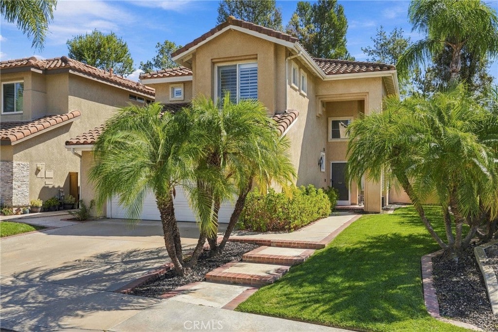 Photo of 24 Via Boyero, Rancho Santa Margarita, CA 92688 (MLS # OC26215806)