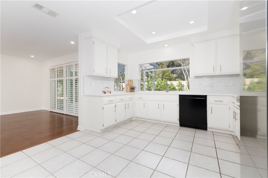 NorthCrest 161 - Residential