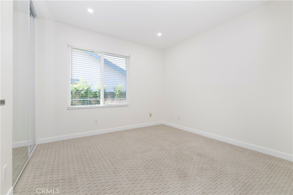 NorthCrest 161 - Residential