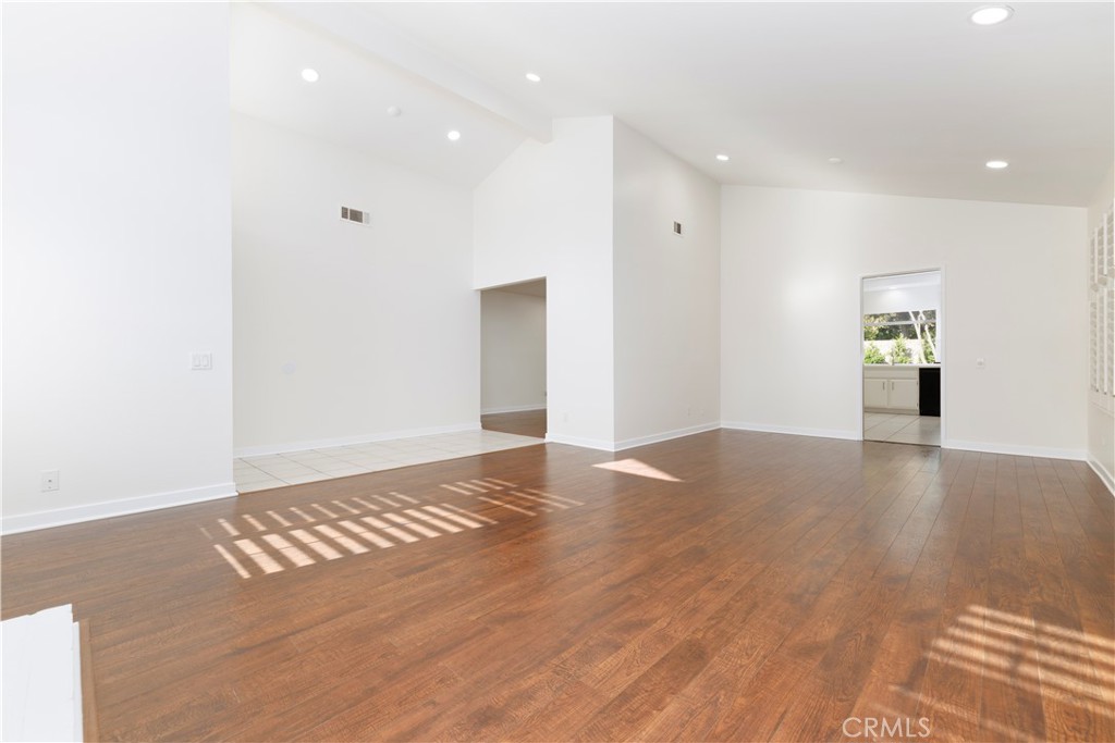 NorthCrest 161 - Residential