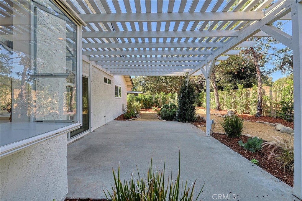 NorthCrest 161 - Residential