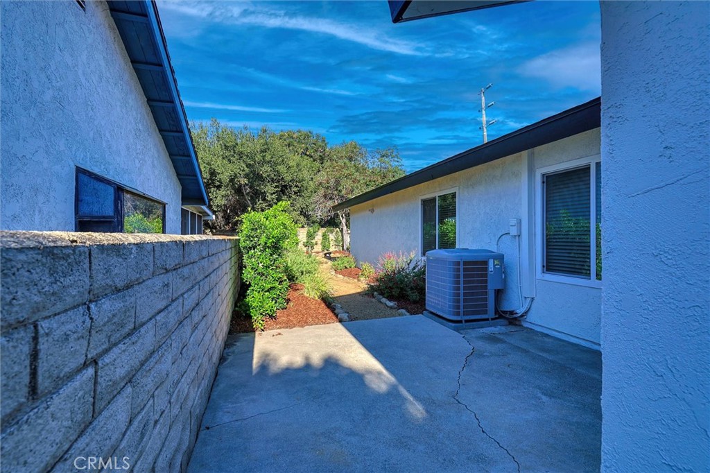 NorthCrest 161 - Residential