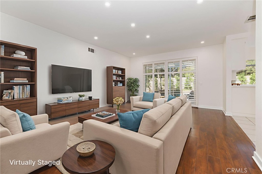 NorthCrest 161 - Residential