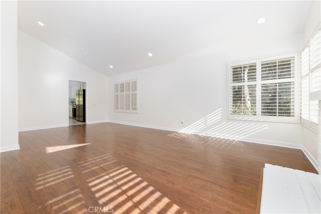 NorthCrest 161 - Residential