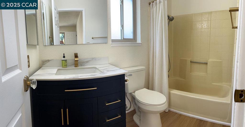 SOUTHAMPTO - Residential Lease