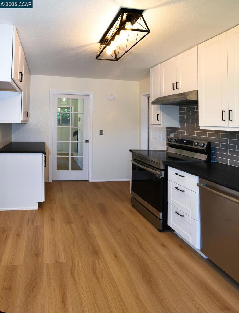 SOUTHAMPTO - Residential Lease