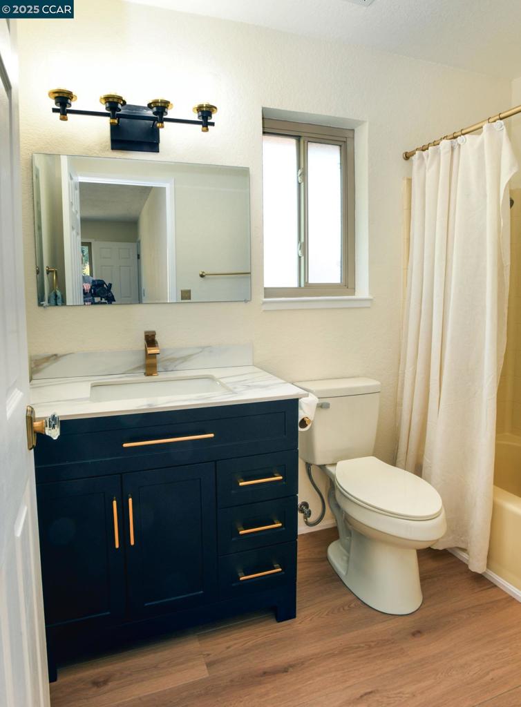 SOUTHAMPTO - Residential Lease