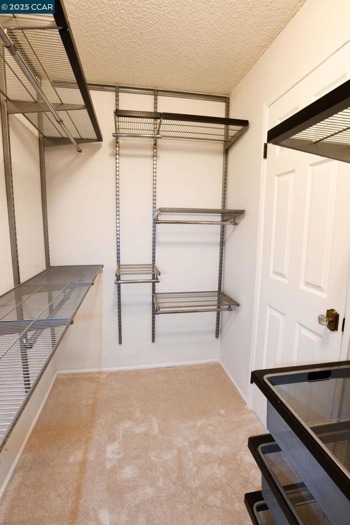 SOUTHAMPTO - Residential Lease