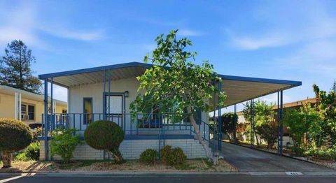 403 Chateau La Salle San Jose CA 95111