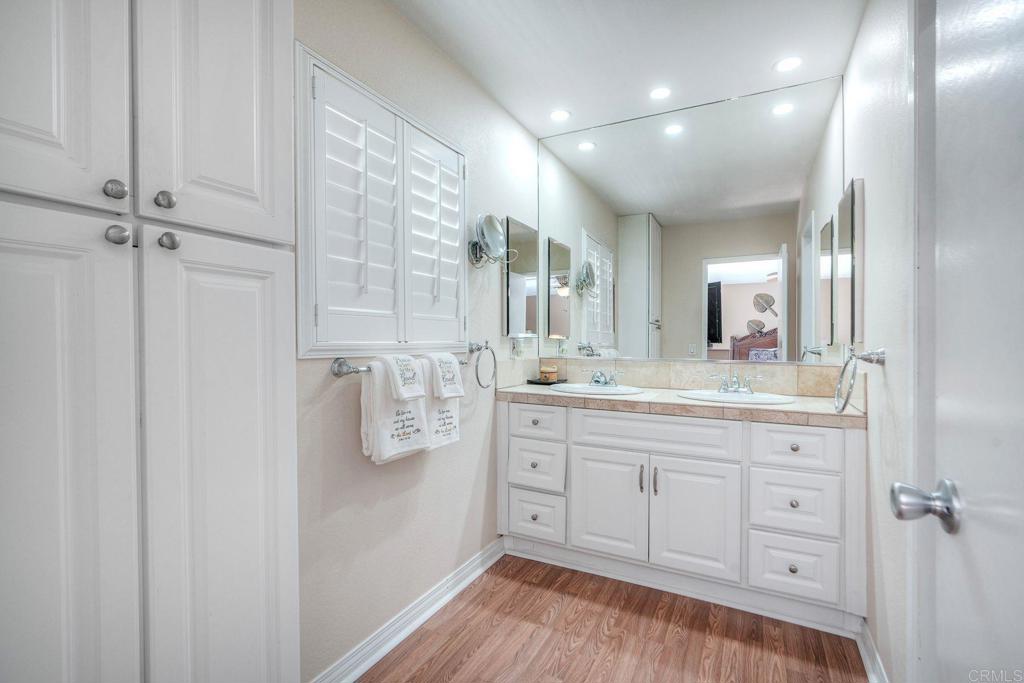 Hidden Meadows (905) - Residential