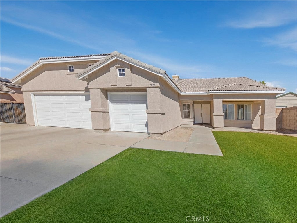 Photo of 2021 W. Avenue J9, Lancaster, CA 93536 (MLS # SR26208167)