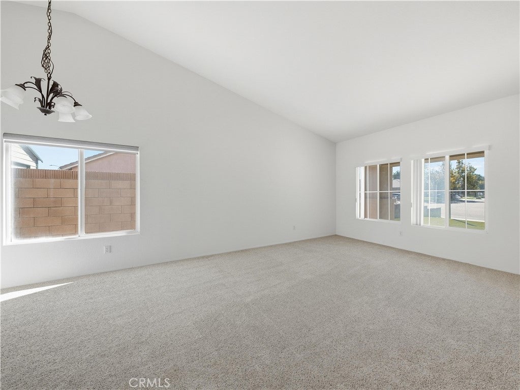 2021 W. Avenue J9
