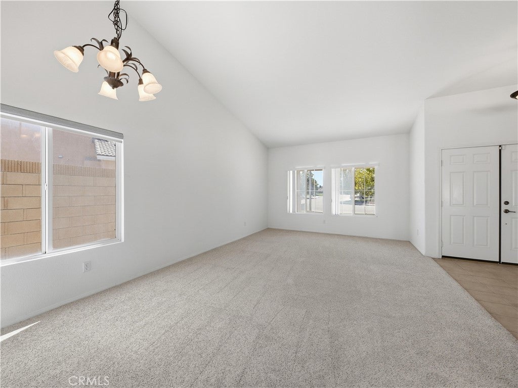 2021 W. Avenue J9