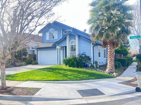 Photo of 1903 Tiani Court, San Jose, CA 95133 (MLS # ML82036504)
