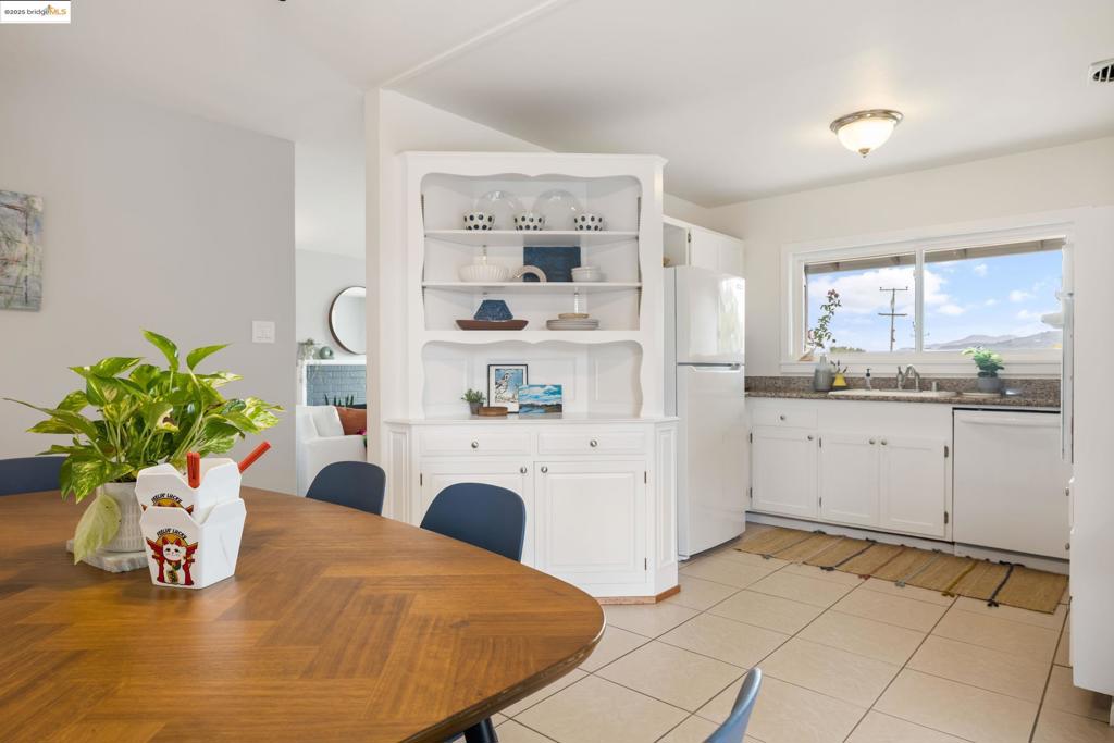 MAY VALLEY - Residential