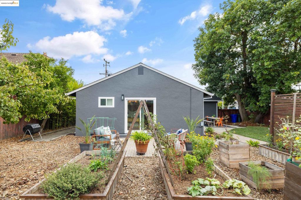 MAY VALLEY - Residential