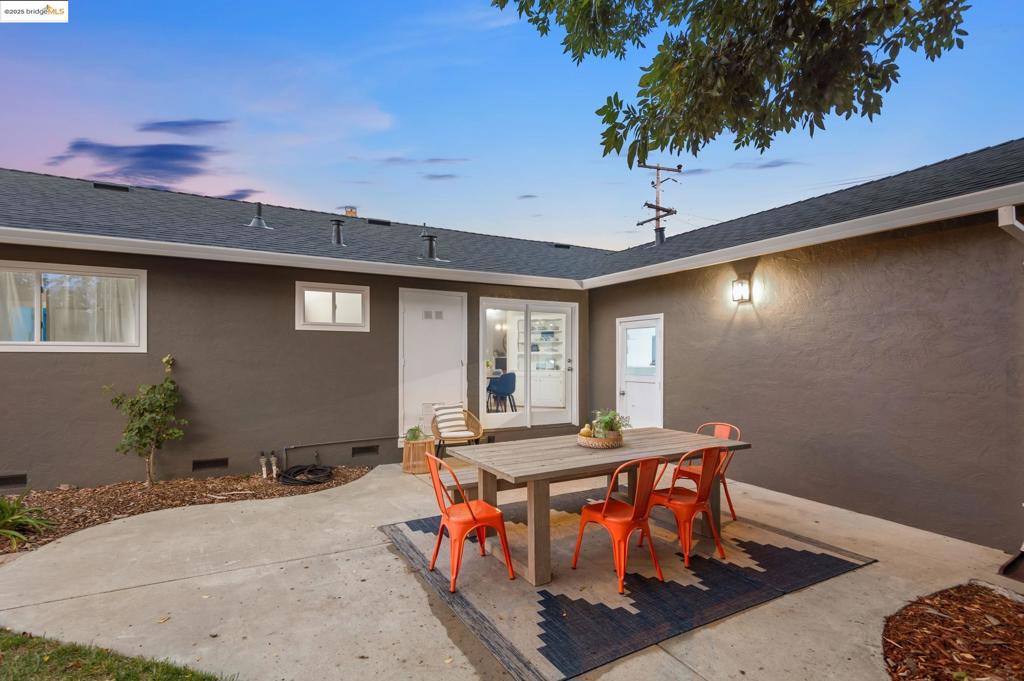 MAY VALLEY - Residential