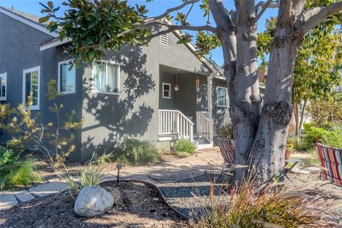 2539 Santiago Santa Ana CA 92706