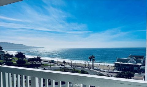 Photo of 640 The Village Vlg, Redondo Beach, CA 90277 (MLS # SB26083109)