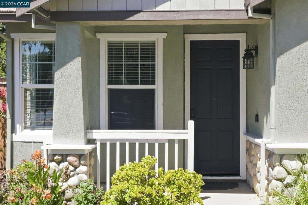 Photo of 4519 Carnegie Ln LN, Brentwood, CA 94513 (MLS # 41144208)