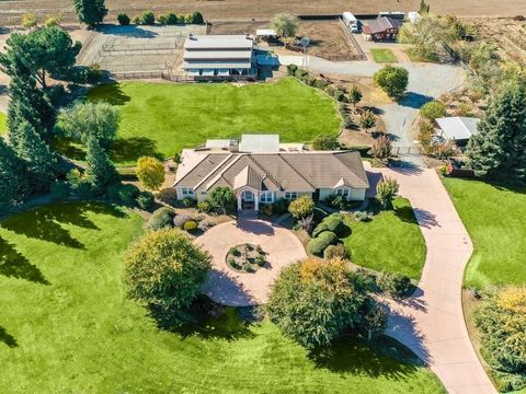 Photo of 10531 Korn Lane, Gilroy, CA 95020 (MLS # ML82046617)