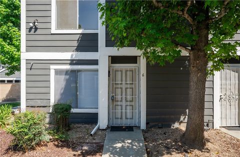 Photo of 824 N Pasadena Ave #6, Azusa, CA 91702 (MLS # CV26076361)