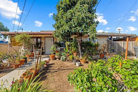 110 N Western Santa Ana CA 92703