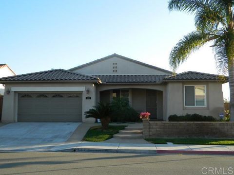 Photo of 552 Bent Trail Drive, Chula Vista, CA 91914 (MLS # PTP2508099) Photo of 552 Bent Trail Drive, Chula Vista, CA 91914 (MLS # PTP2508099)