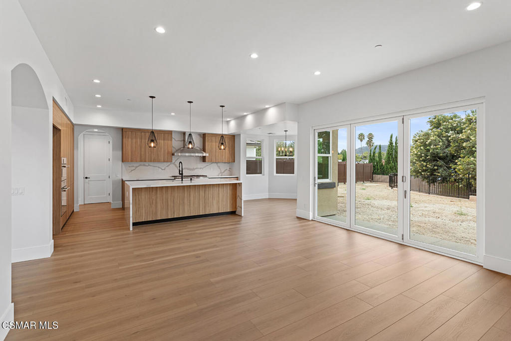 Unknown-999 - Residential