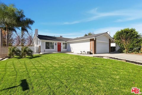 Photo of 8672 Oak Drive, Rancho Cucamonga, CA 91730 (MLS # 26640905)