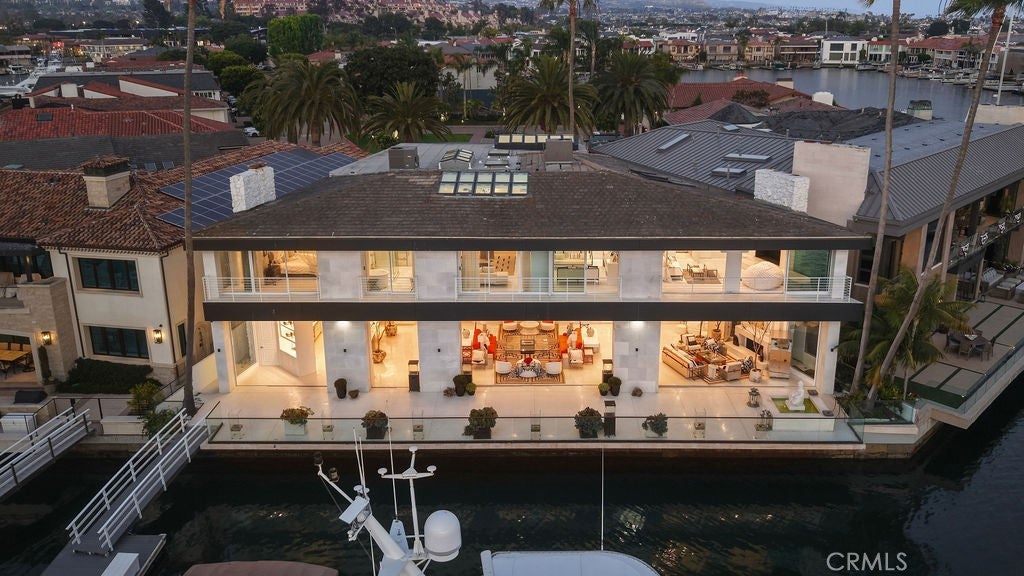 87 Linda, Newport Beach CA 92660 - Photo 46